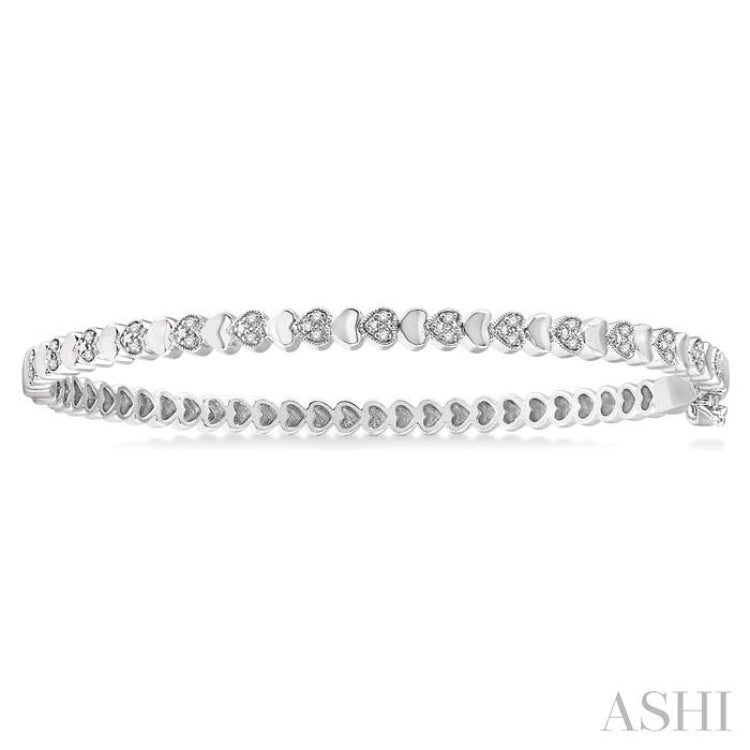 1/6 Ctw Puffed Heart Plain and Single Cut Diamond Bangle in Sterling Silver