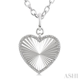 1/10 Ctw Heart Fluted Medallion Round Cut Diamond Pendant With Chain in Sterling Silver
