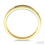 1/10 Ctw Round Cut Diamond Band in 14K Yellow Gold