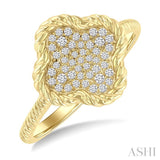 1/5 Ctw Round Cut Diamond Rope Border Clover Motif Fashion Ring in 10K Yellow Gold