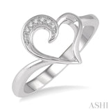 1/50 Ctw Hollow Center Heart Charm Round Cut Diamond Ring in Sterling Silver