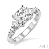 Semi-Mount Diamond Engagement Ring