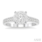 Lovebright Essential Diamond Engagement Ring