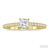 1/2 ctw Round Cut Diamond Engagement Ring With 1/4 ct Princess Cut Center Stone in 14K Yellow Gold