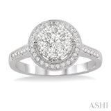 Lovebright Essential Diamond Engagement Ring